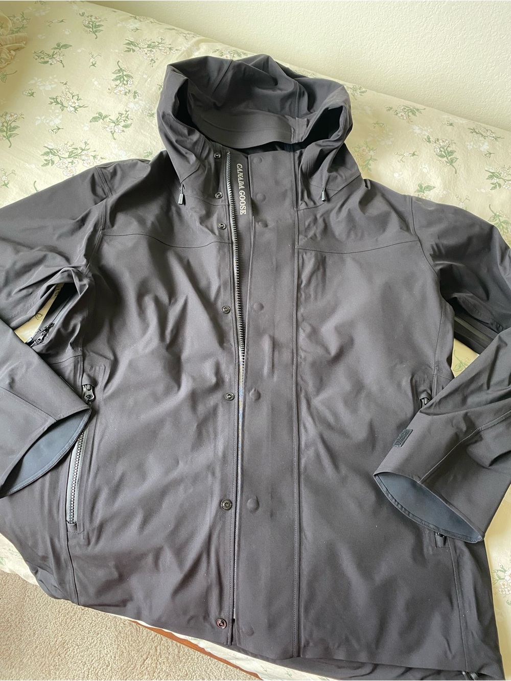 NWT Canada Goose Men's Rupert Rain Jacket Size Large